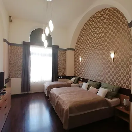 Mohacs Korona Apartman Exterior foto