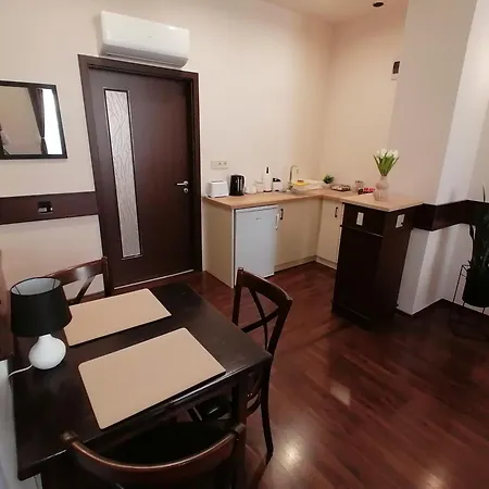 Mohacs Korona Apartman Exterior foto